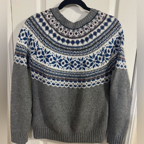 Abercrombie & Fitch Gray Nordic Pattern Crewneck Sweater size S - Picture 3 of 10